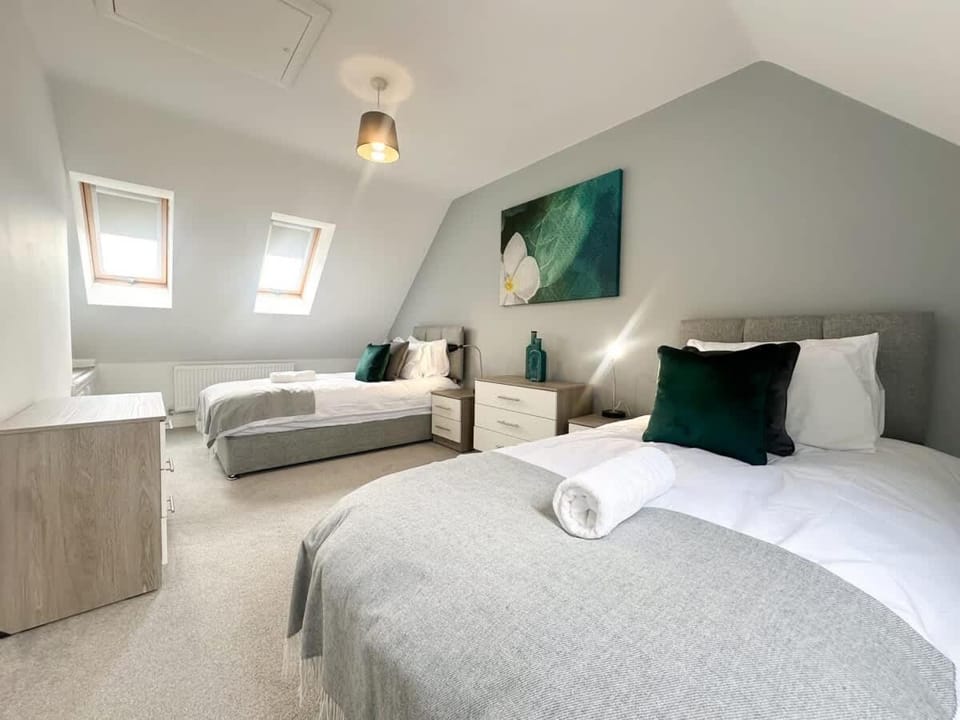 Deepdale House by Blue Skies Stays House in England