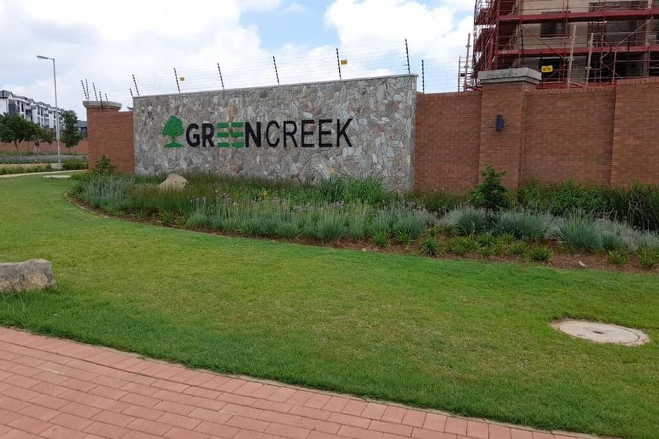 Property building, Natural landscape