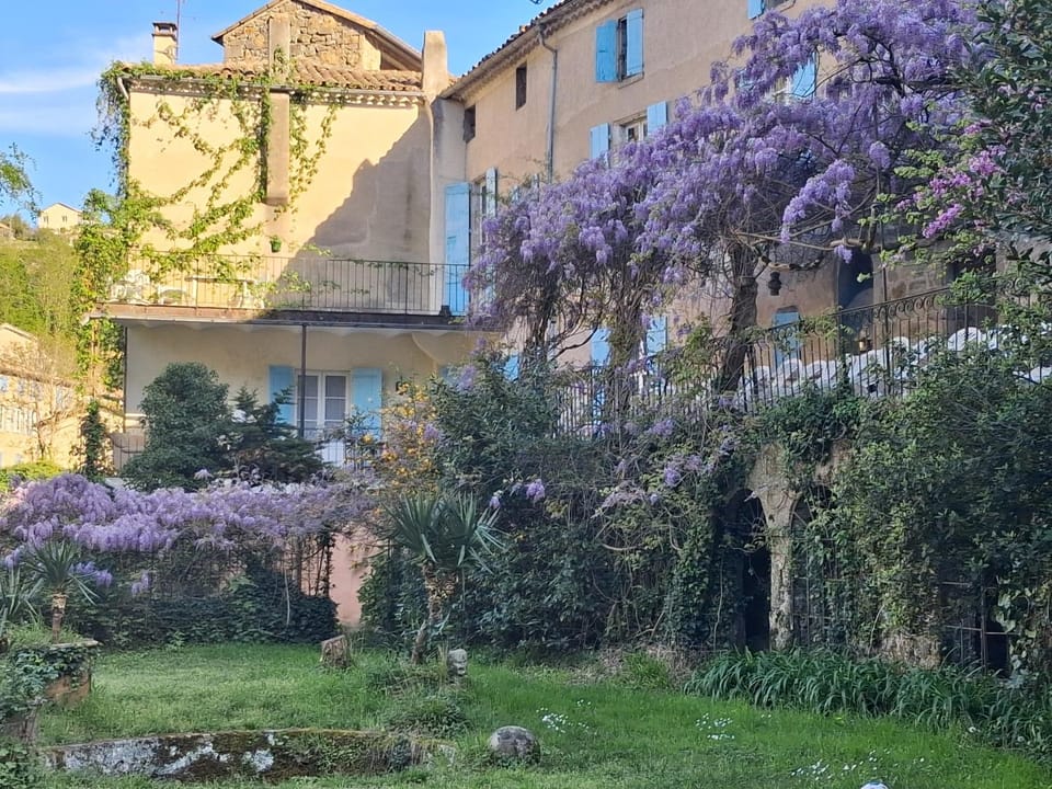 Maison de Maître du domaine des Lys Villa in Provence-Alpes-Côte d'Azur