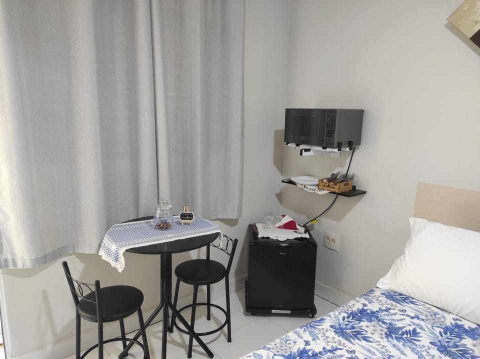 Suíte privativa no Bairro Custódio Pereira próximo ao Campus Umuarama UFU Vacation rental in Uberlândia