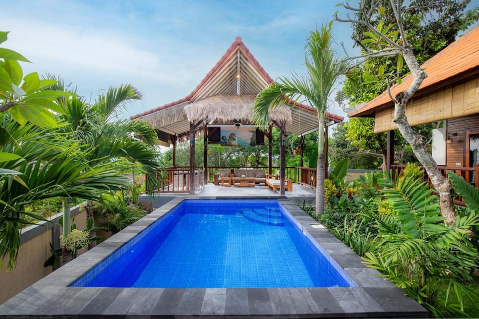 Living room, Swimming pool