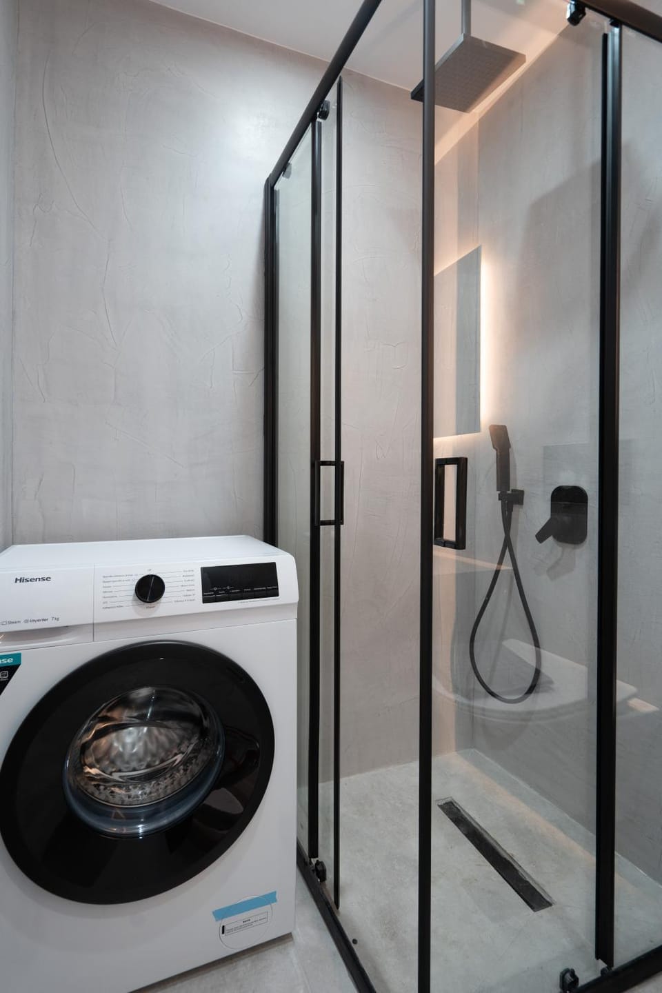 Shower, Bathroom, washing machine