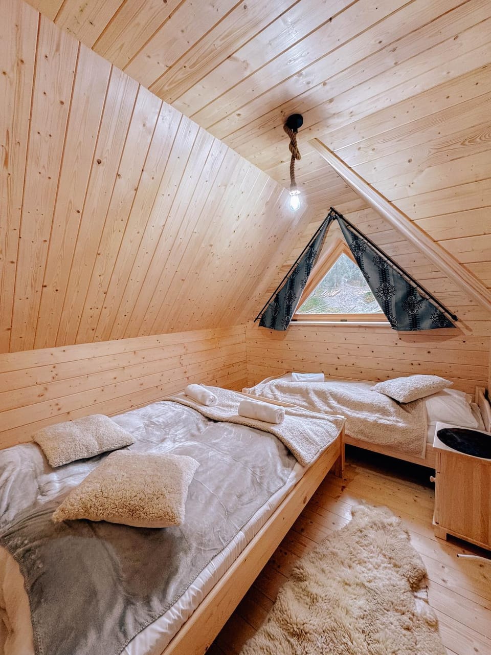 Bed, View (from property/room), View (from property/room), Other, Other, Other, Photo of the whole room, Bedroom