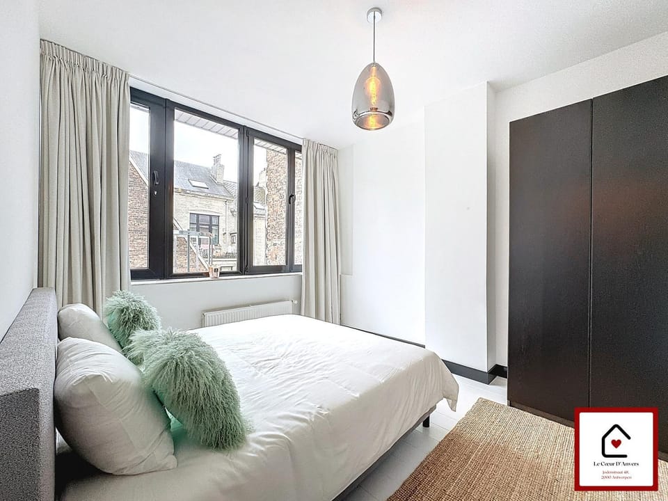 Le Cœur D'Anvers - Architectural Townhouse House in Antwerp