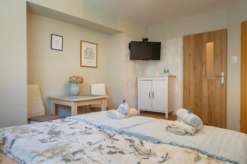 Tanie Pokoje STANDARD BASIC w Szklarskiej Porębie Vacation rental in Lower Silesian Voivodeship