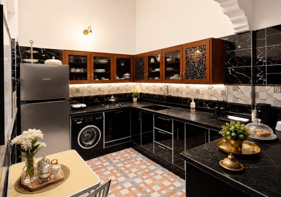 Communal kitchen, kitchen