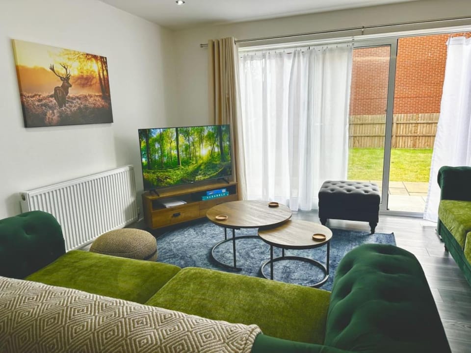 TV and multimedia, Living room