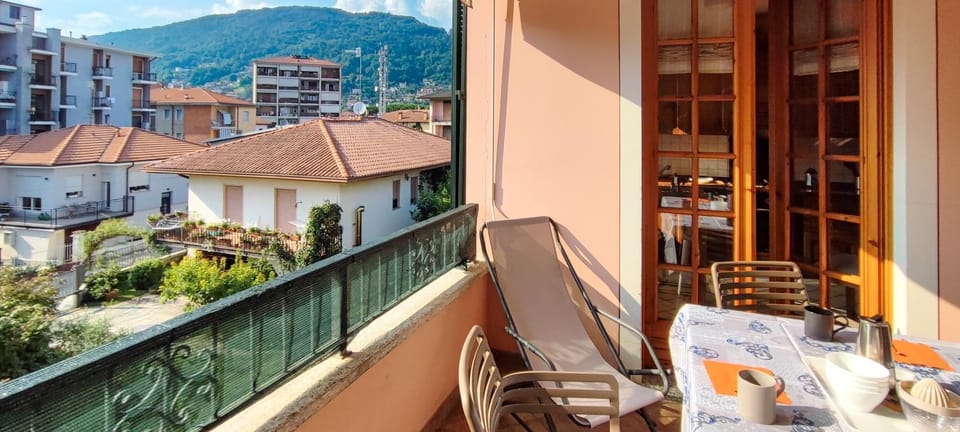 Property building, Balcony/Terrace