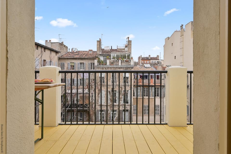 AMICAL-Marseille-Coeur de ville Balcon Apartment in Marseille