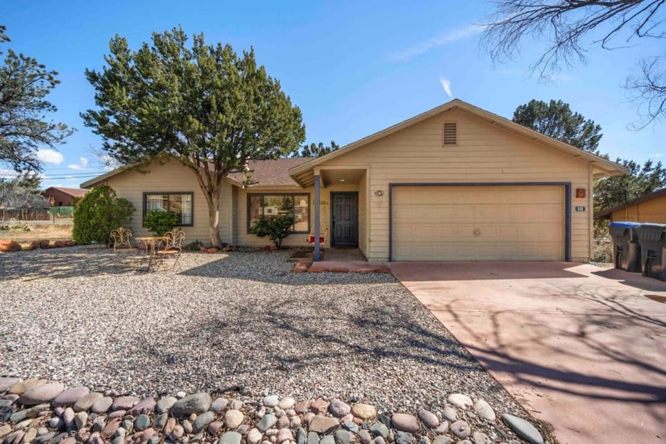 Perfect 3BR Minutes to Coffee Pot Trails House in Sedona