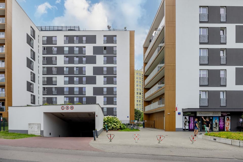 Property building, Off site