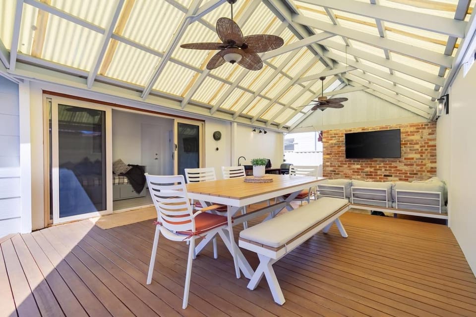 BBQ facilities, Garden, TV and multimedia, Dining area, Garden view