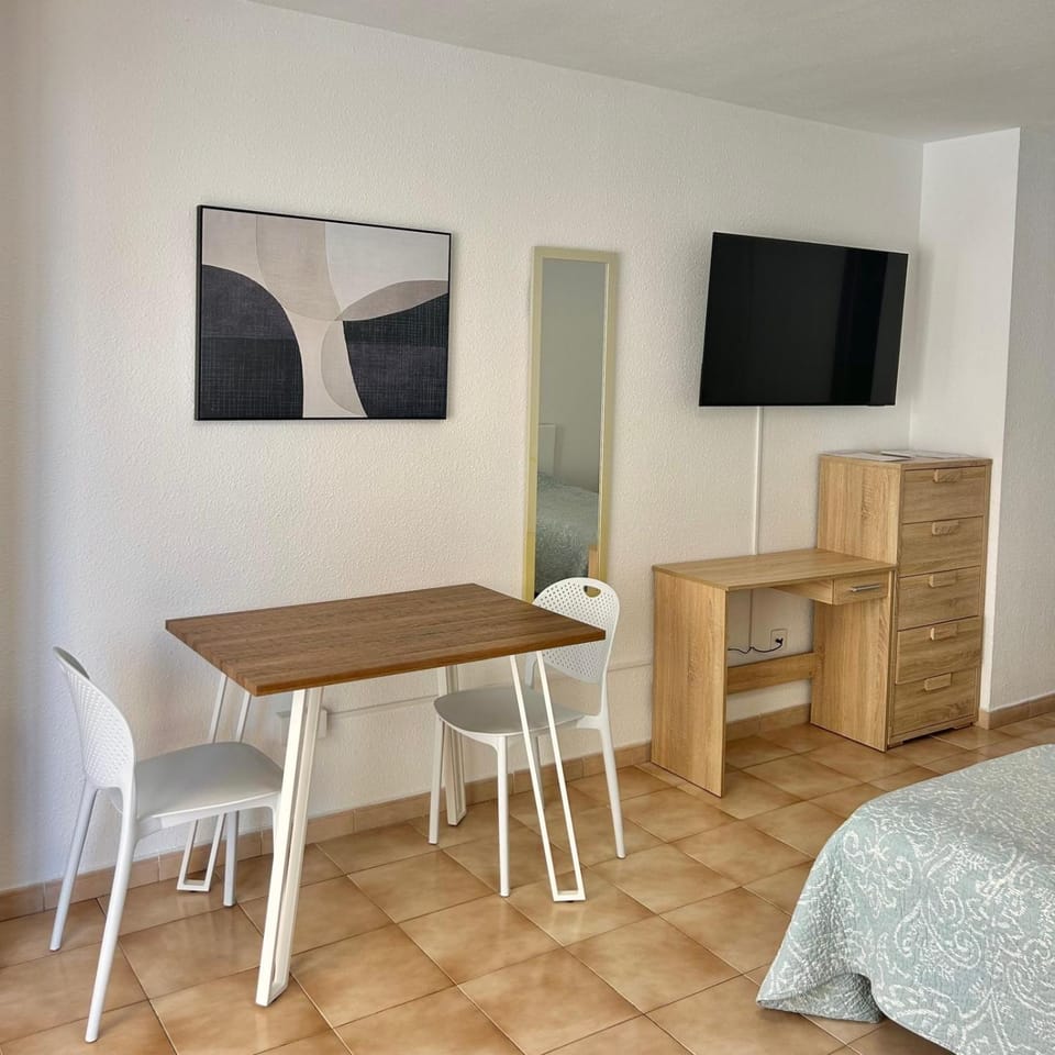 Studio In Castle Harbour With Garden View C018 Apartment in Los Cristianos