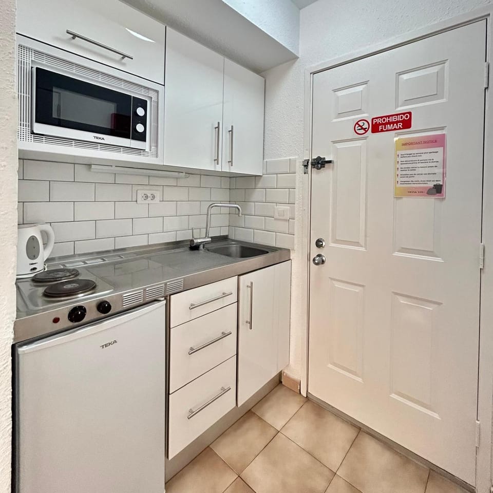 Studio In Castle Harbour With Garden View C018 Apartment in Los Cristianos
