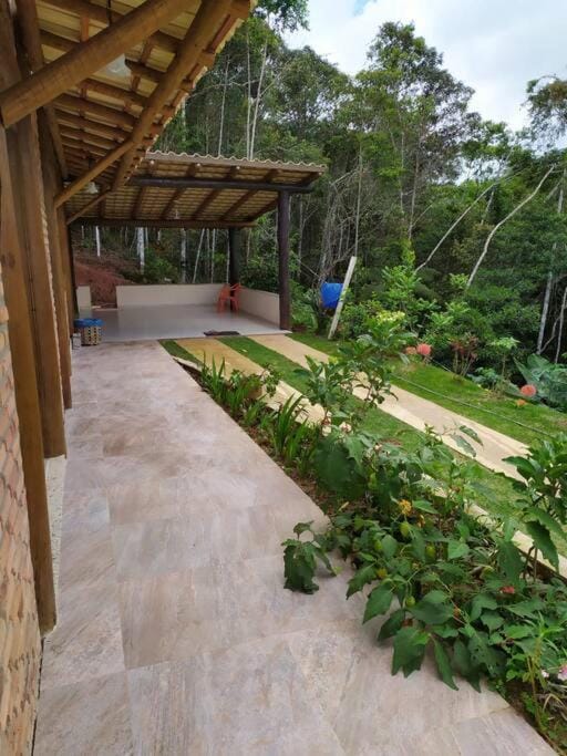Sitio Cerejeiras House in State of Espírito Santo, Brazil