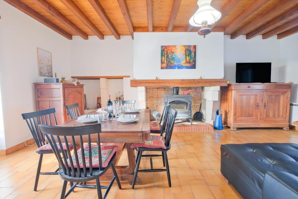 Property building, Living room