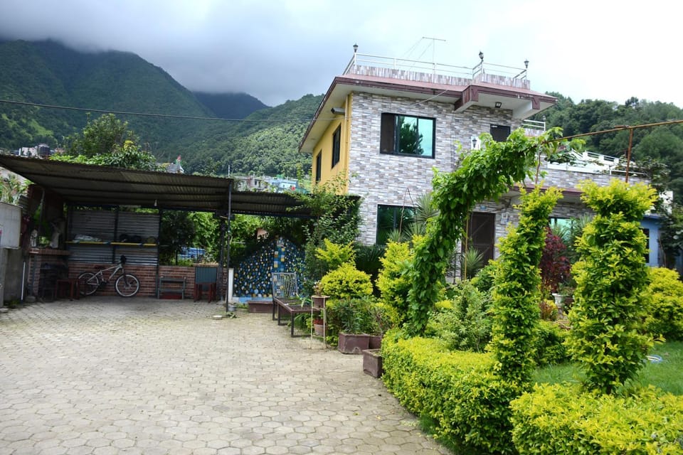 Spring, Day, Natural landscape, Garden, Garden view, Mountain view, Parking