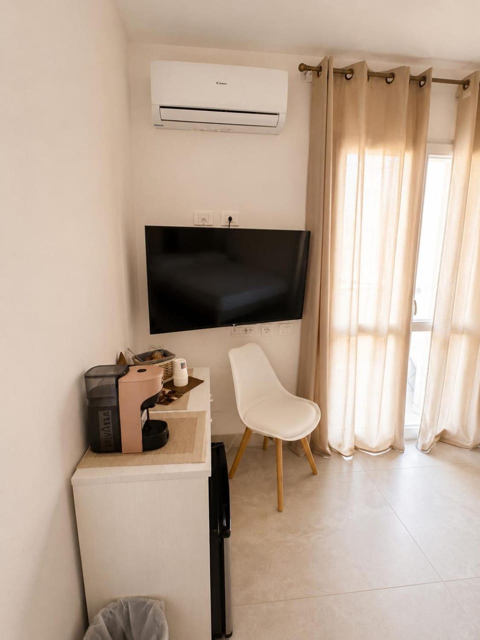 TV and multimedia, Bedroom, minibar