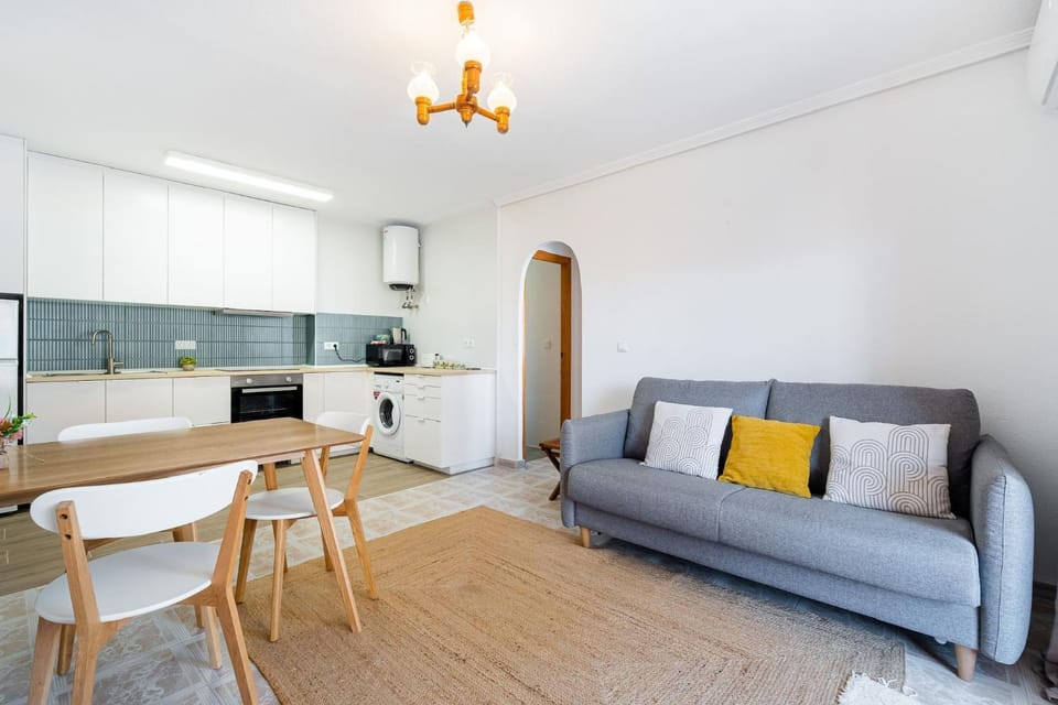 Communal lounge/ TV room, Living room