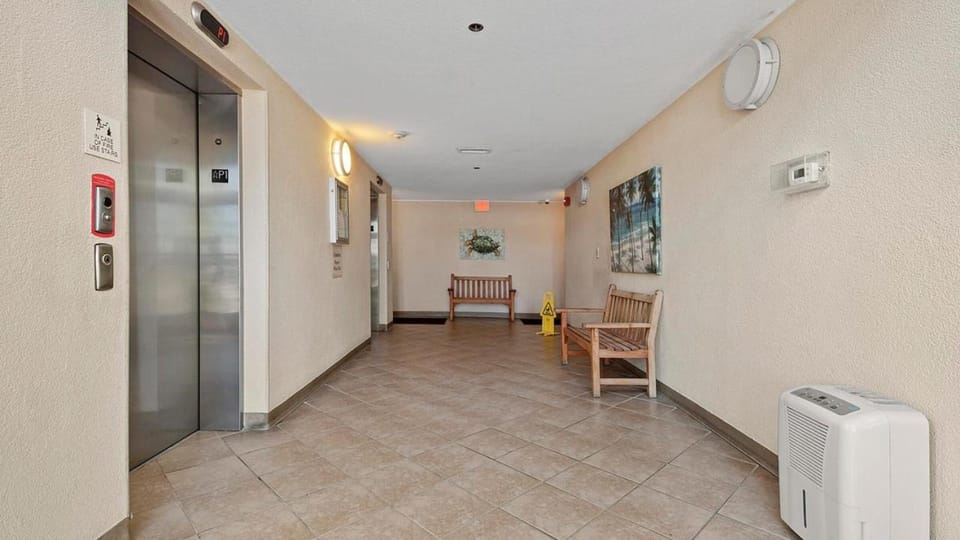 Harbor Landing 102B - beautiful harbor views House in Destin