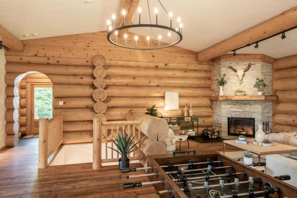 Chalet Chic Rustique & SPA - Tremblant Chalet in Ontario