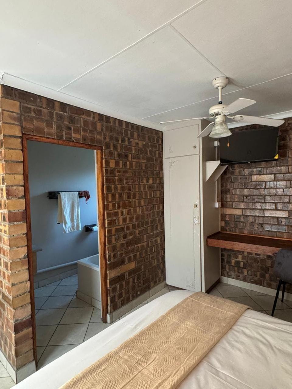 Tranquilo Guesthouse Bed and Breakfast in South Africa
