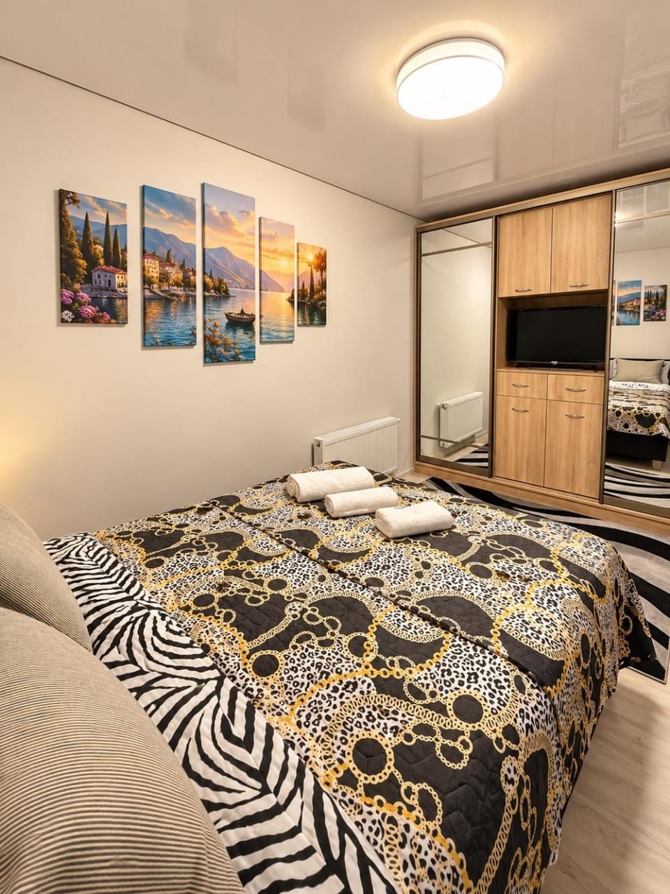 1-Confortable and ideal Apartament-Квартира посуточно Edinet Apartment in Moldova