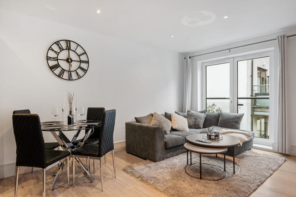 2 Bedroom Apartment in Kings Cross, London, N1 Apartment in London Borough of Islington