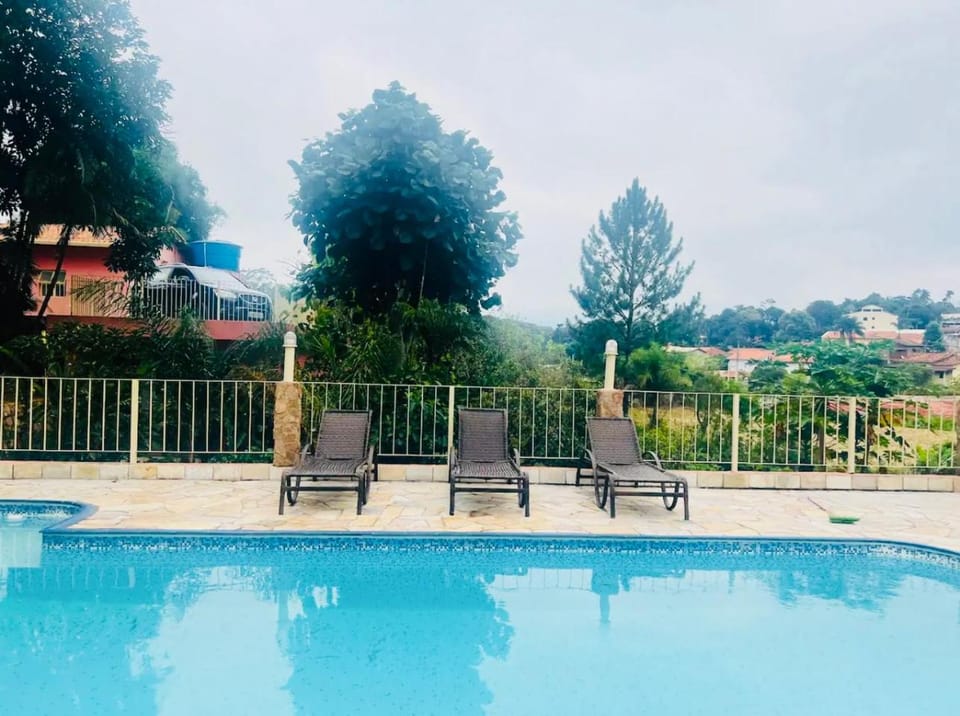Recanto São Pedro chácara com piscina na Rota do Vinho House in State of São Paulo