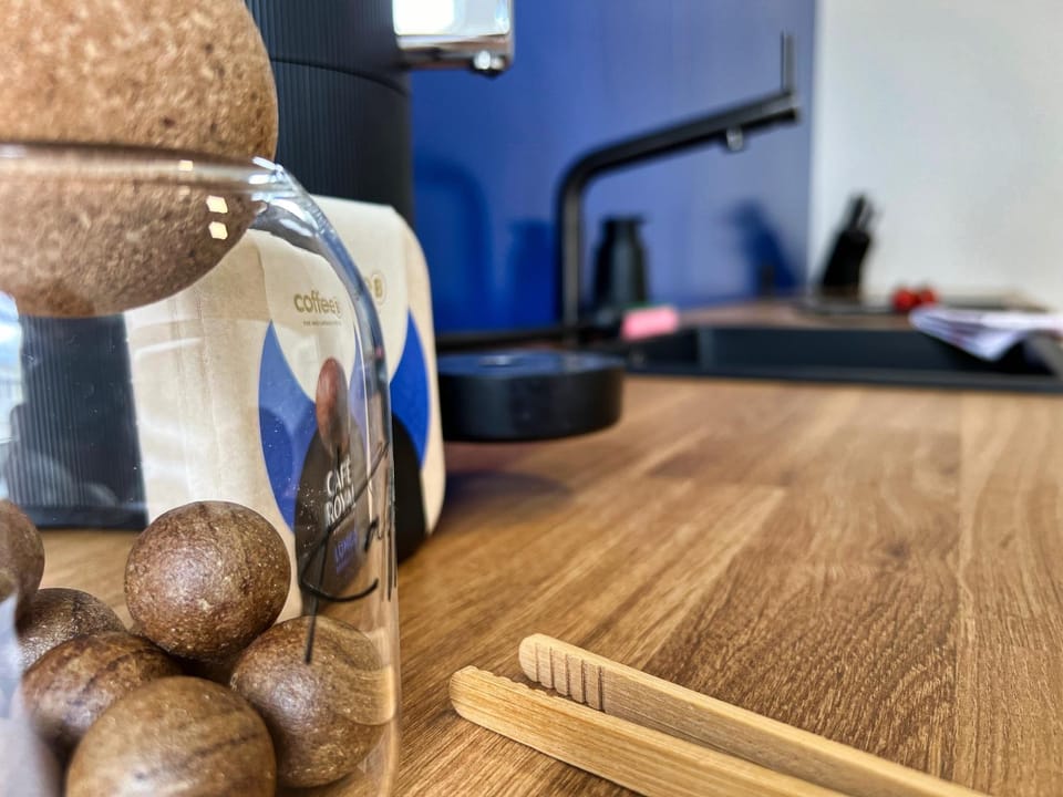 Kitchen or kitchenette, Decorative detail