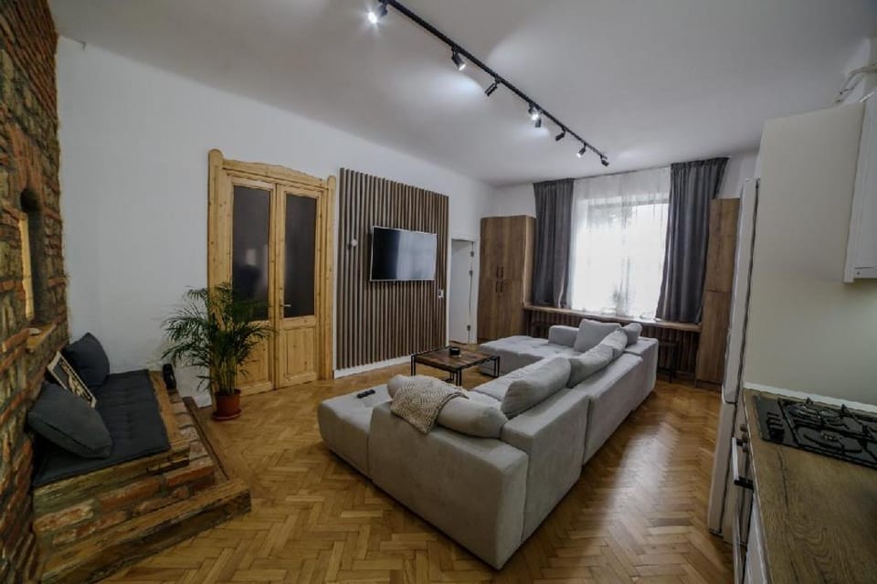 Communal lounge/ TV room, TV and multimedia, Living room, Photo of the whole room, Seating area, Evening entertainment