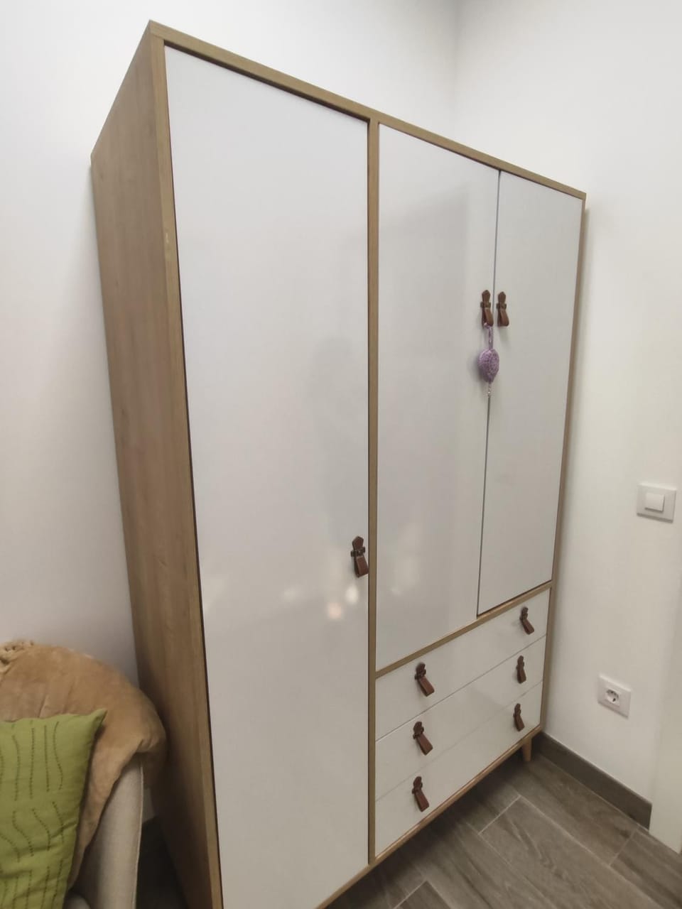 wardrobe