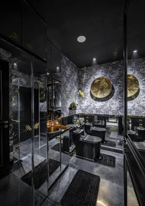 The Rixx Mystic at Madison Japantown OperaHouse Pool and Gym Apartment in Ho Chi Minh City