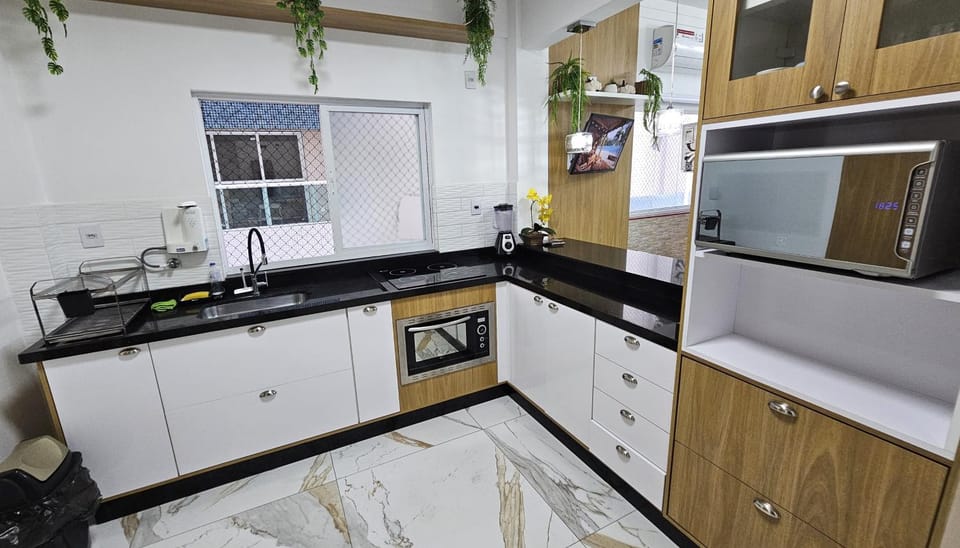 Kitchen or kitchenette, oven, stove