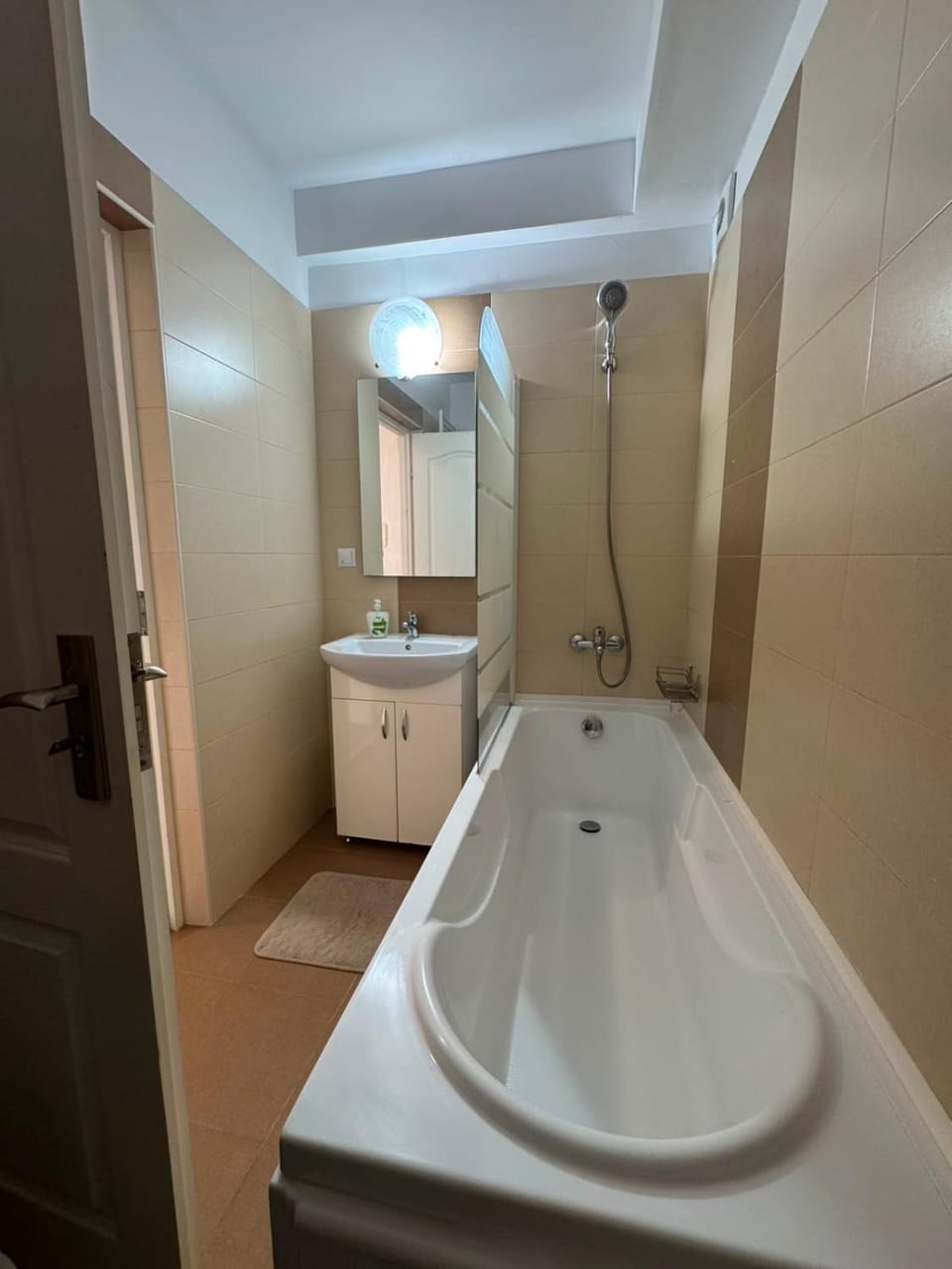 Central cosy quiet apartment by Ani Apartment in Cluj-Napoca