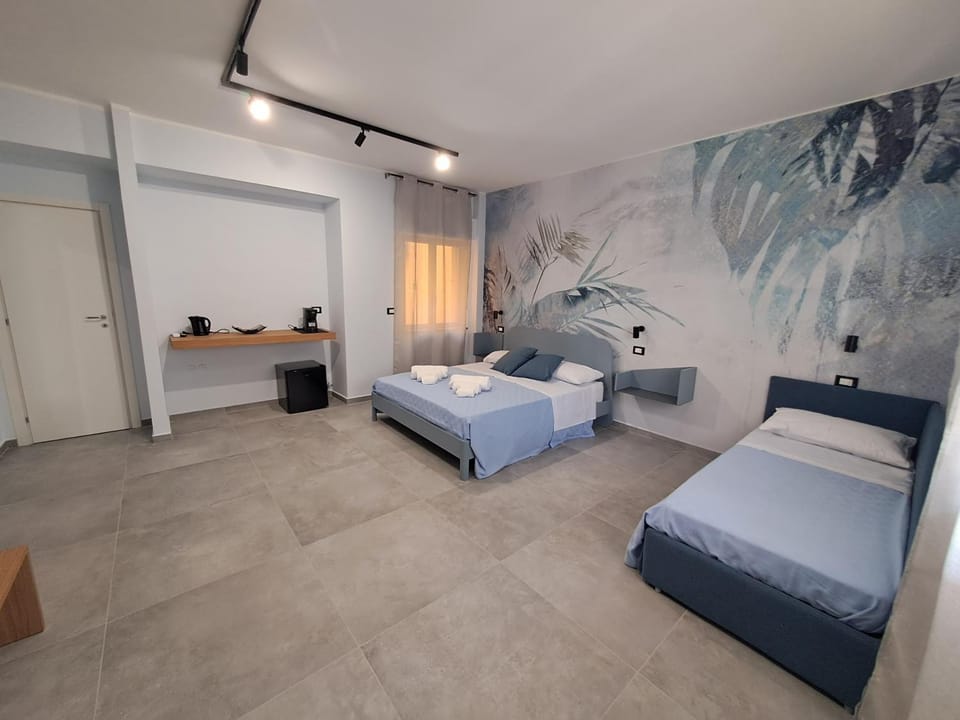 Azzurra Room Bed and Breakfast in Scalea