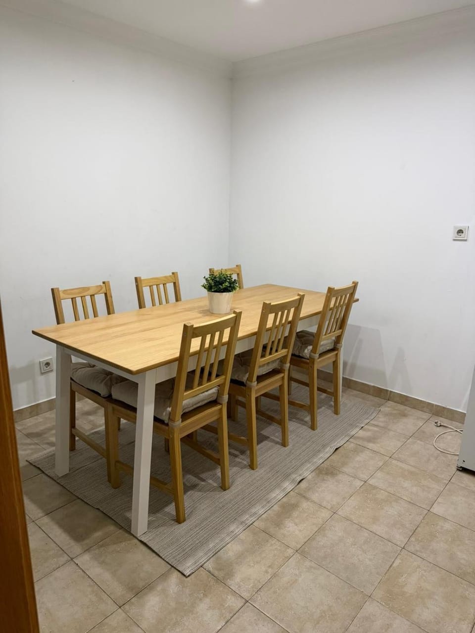Elegant Getaway - Spacious 3 Bedroom Apartment -Lisbon Baixa da Banheira Apartment in Setubal District