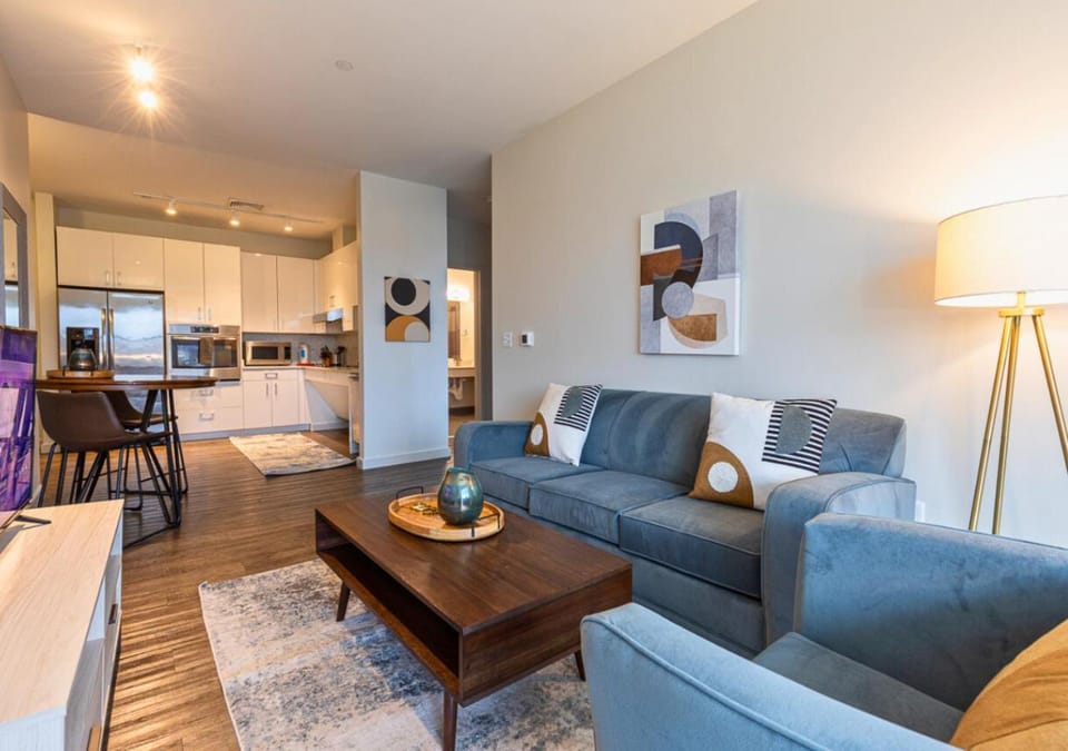 Kitchen or kitchenette, Living room