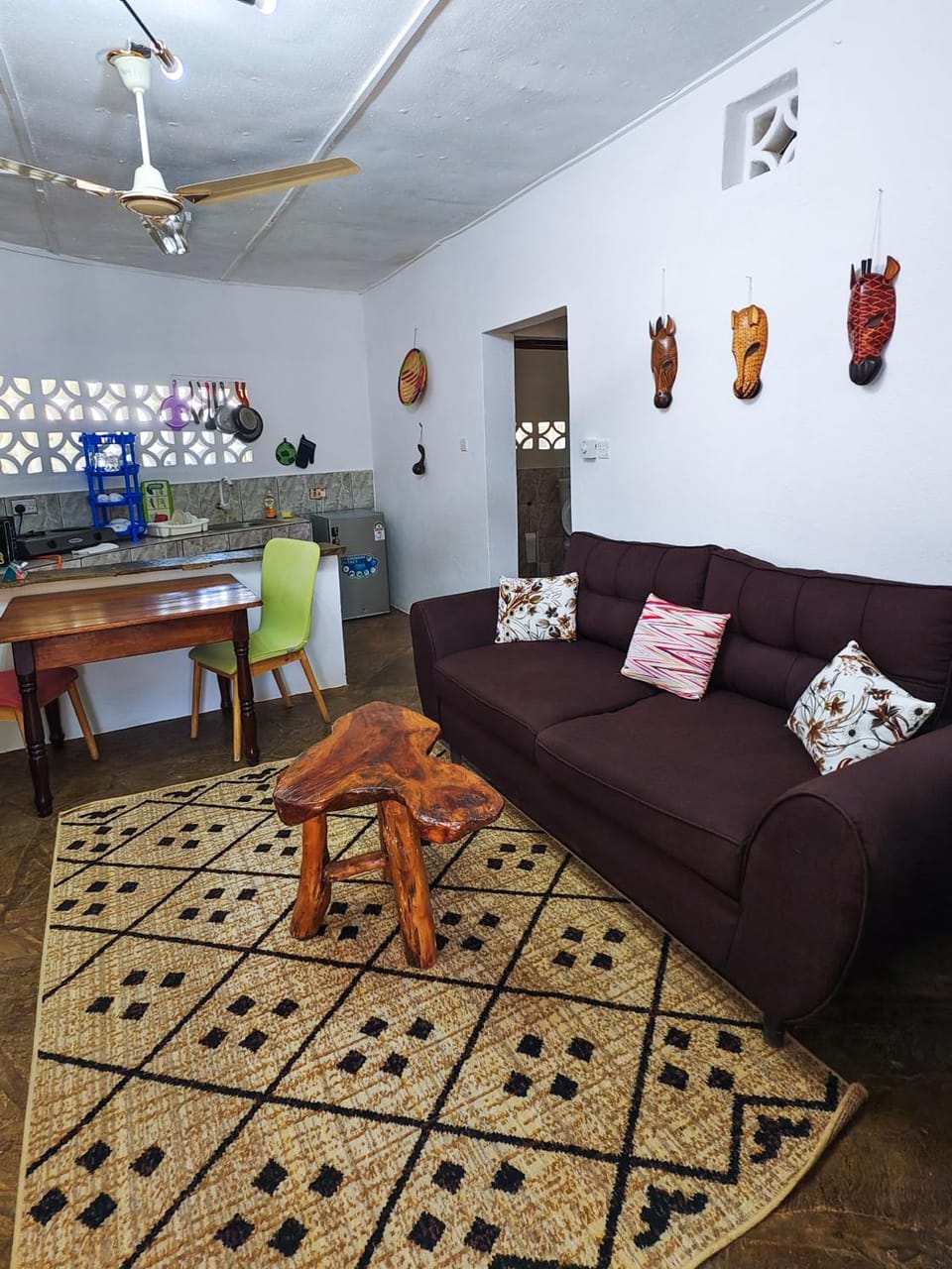 Living room, Dining area, kitchen