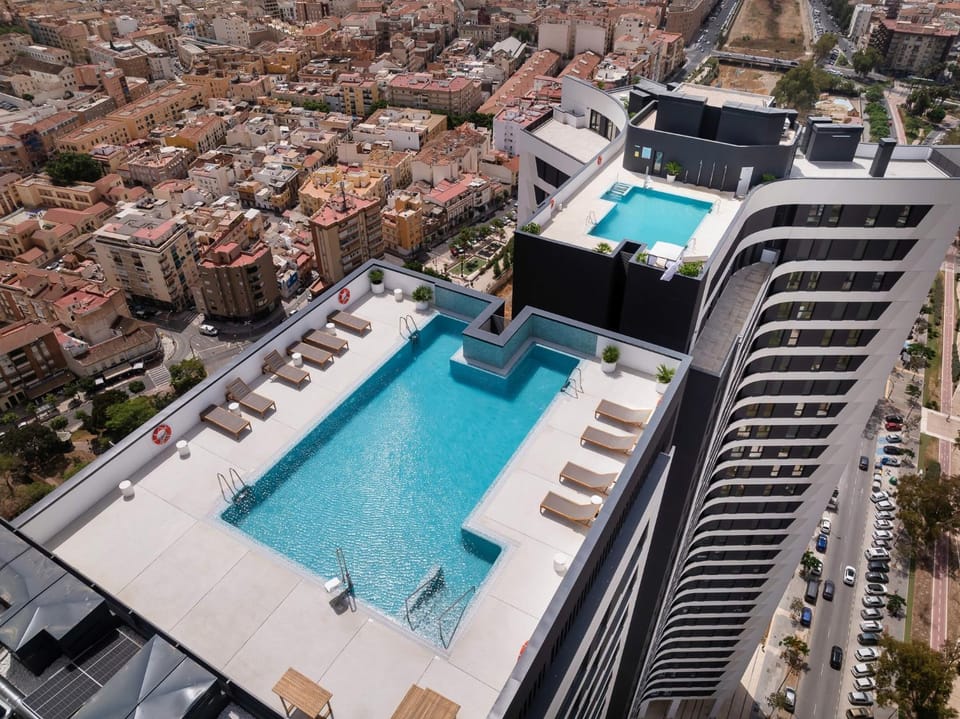 Bird's eye view, Swimming pool