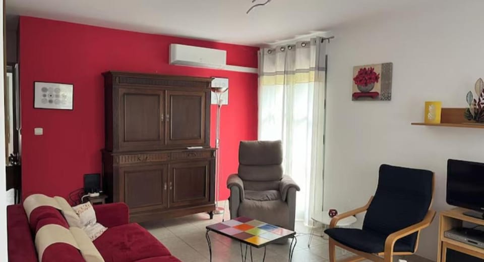 Le Mas Cayrel Apartment in Uzes