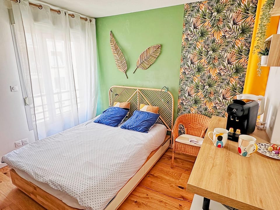 Bed, Coffee/tea facilities, Bedroom, Breakfast