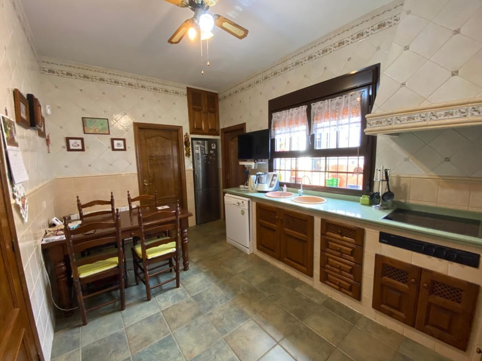 Kitchen or kitchenette, oven, stove