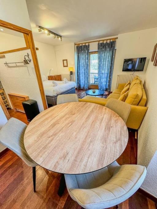 Barthe Holidays I Acogedor estudio en El Tarter 4PAX I Rústico, Vistas al valle, Parking I Esquirol Apartment in El Tarter