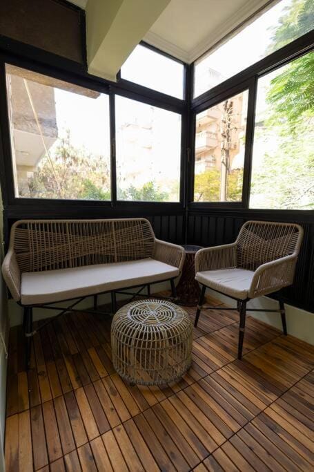 Patio, Seating area