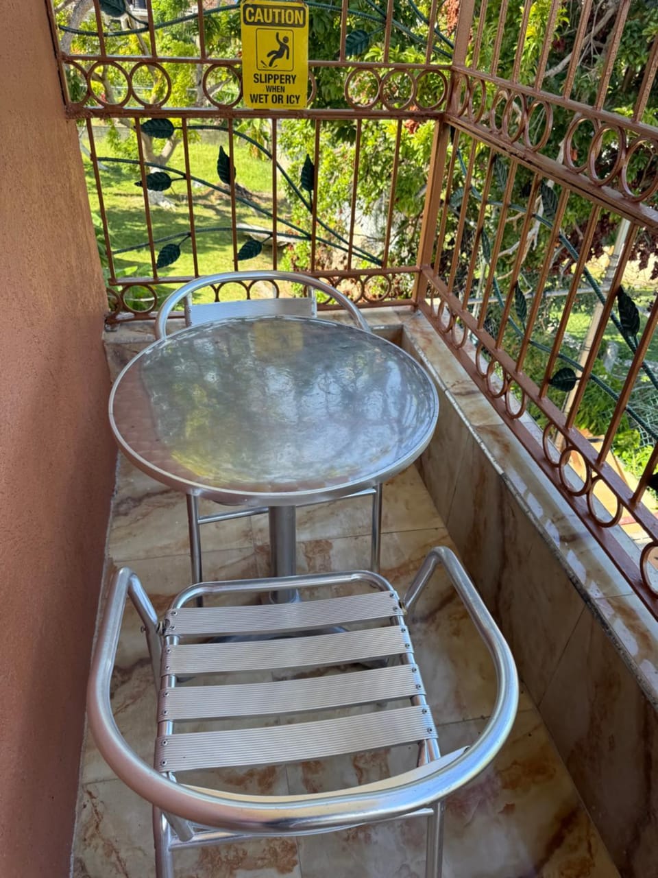 Montego Bay, Ironshore Luxury Studio BLUE ROOM Apartment in Montego Bay