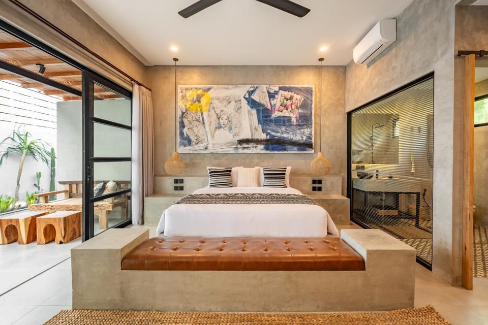 Bed, Bedroom