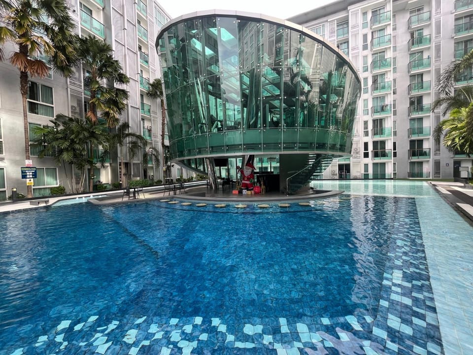 Fitness centre/facilities, Swimming pool
