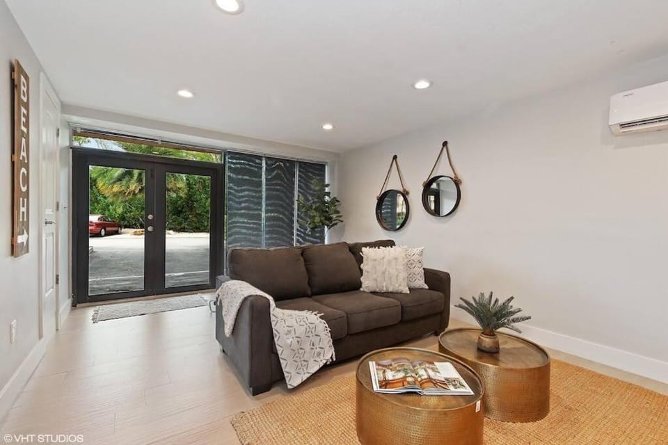 KAWAMA L4 in Key Largo, Beach, Lagoon, Pools, Tennis and Free Bikes House in Key Largo