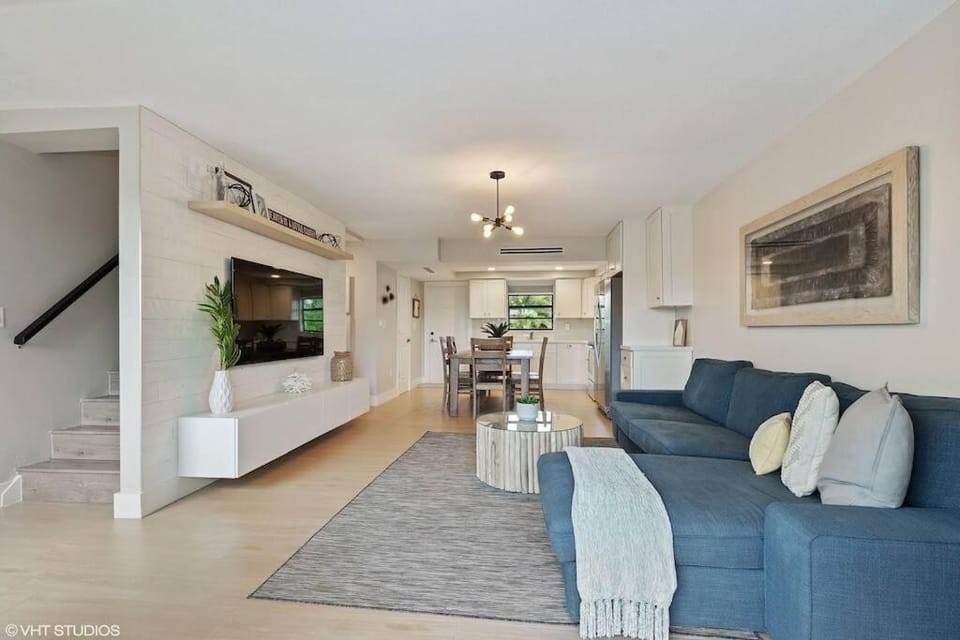 KAWAMA L4 in Key Largo, Beach, Lagoon, Pools, Tennis and Free Bikes House in Key Largo